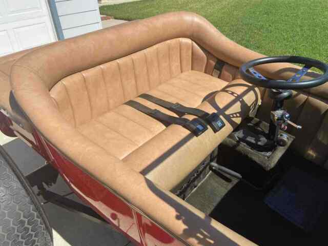 Ford T-Bucket Roadster 1923 image number 16