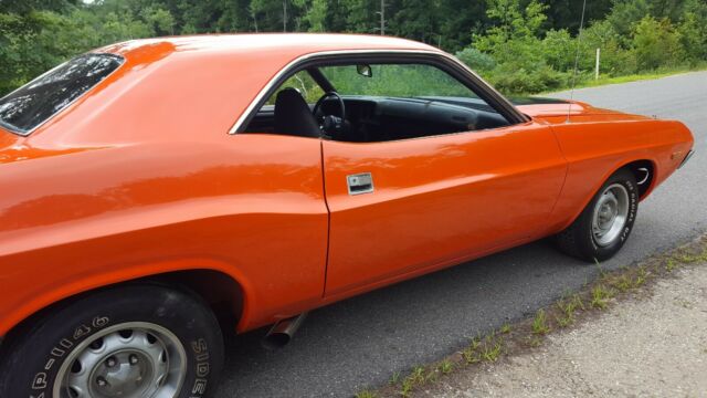 Dodge Challenger 1974 image number 2