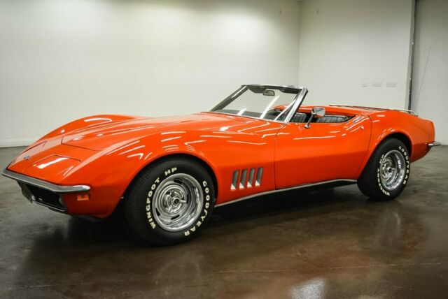 Chevrolet Corvette 1969 image number 2