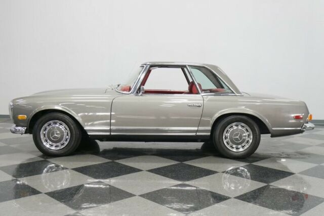 Mercedes-Benz SL-Class 1970 image number 2