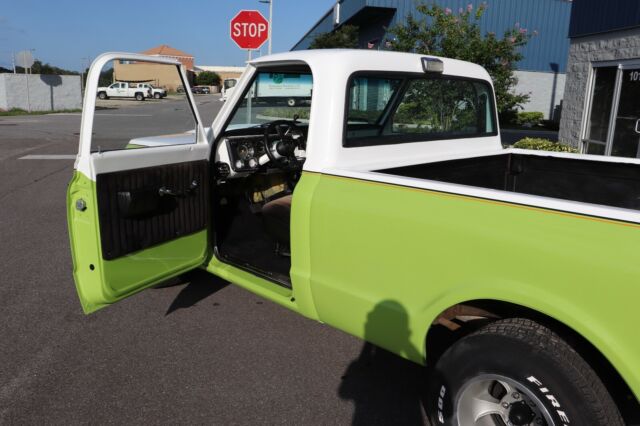 Chevrolet C-10 1970 image number 34