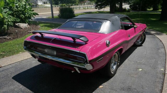 Dodge Challenger 1970 image number 20