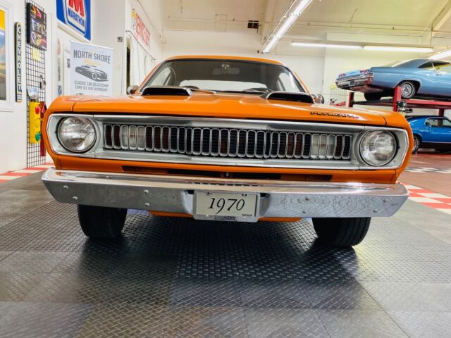 Plymouth Duster 1970 image number 30