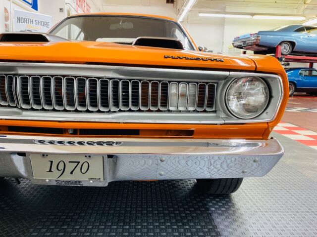 Plymouth Duster 1970 image number 33