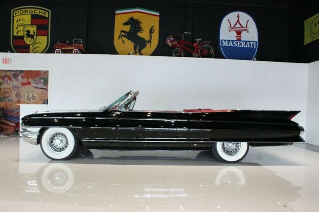 Cadillac DeVille 1961 image number 1