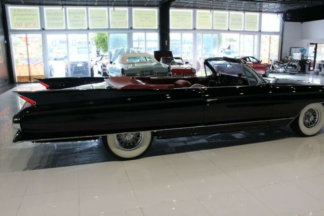 Cadillac DeVille 1961 image number 23