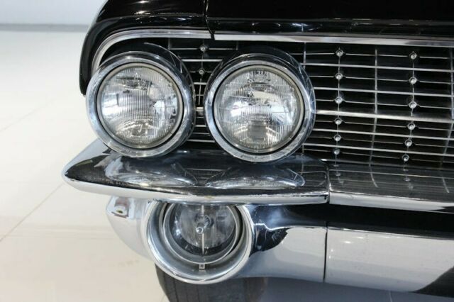 Cadillac DeVille 1961 image number 26