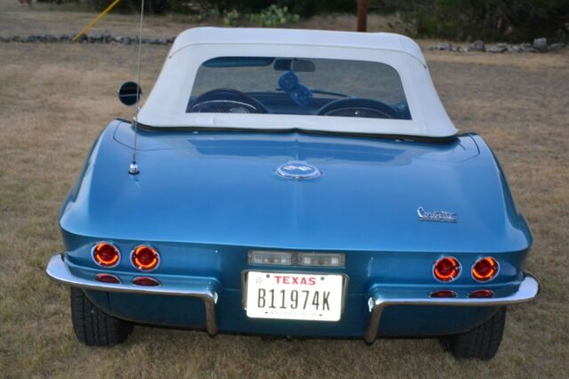 Chevrolet Corvette 1967 image number 29