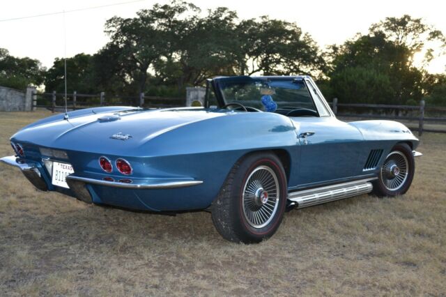 Chevrolet Corvette 1967 image number 32