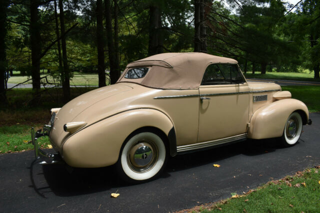 Cadillac La Salle 1939 image number 28