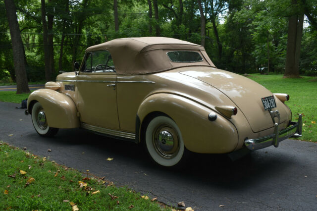 Cadillac La Salle 1939 image number 29