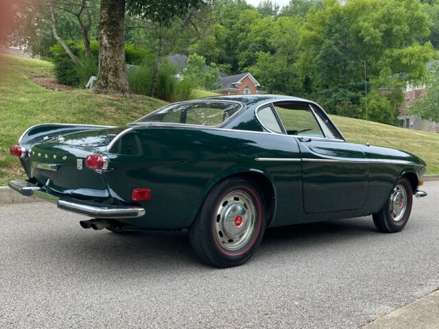 Volvo P1800S 1968 image number 27