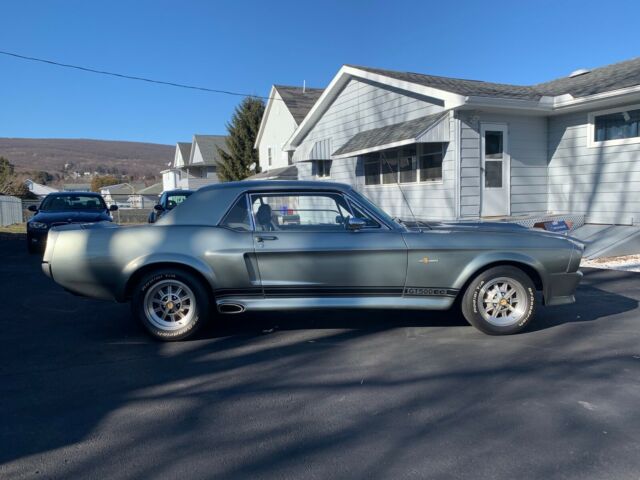 Ford Mustang 1967 image number 2