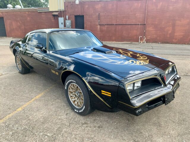 Pontiac Trans Am 1977 image number 26