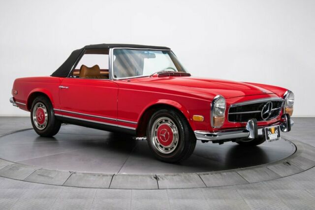 Mercedes-Benz SL-Class 1971 image number 11