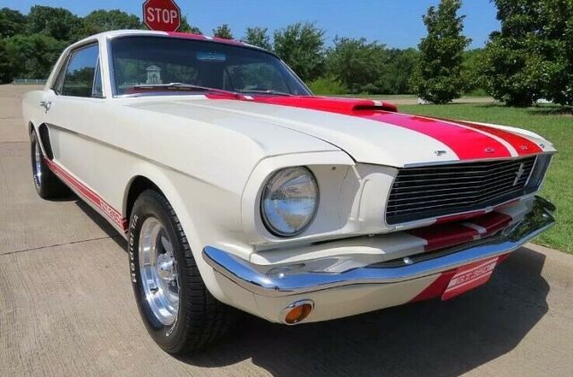 Ford Mustang 1966 image number 2