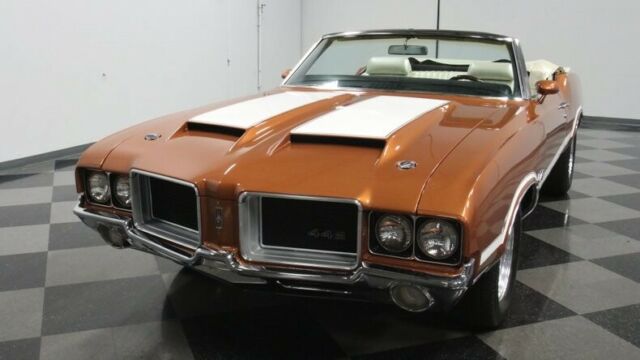 Oldsmobile Cutlass 1971 image number 19