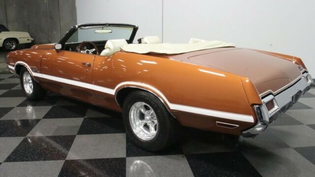 Oldsmobile Cutlass 1971 image number 31