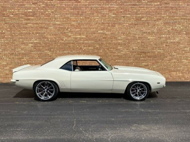 Chevrolet Camaro 1969 image number 13