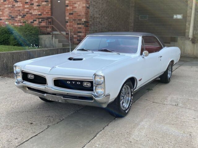 Pontiac GTO 1966 image number 16