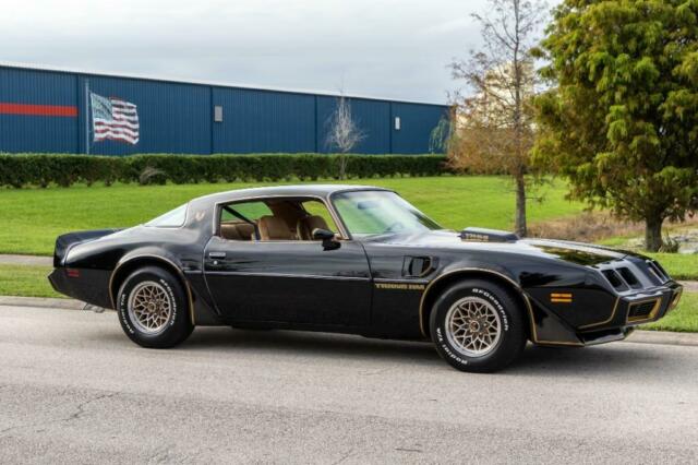 Pontiac Trans Am 1979 image number 2