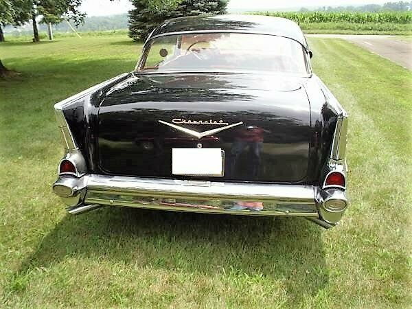 Chevrolet Bel Air/150/210 1957 image number 26