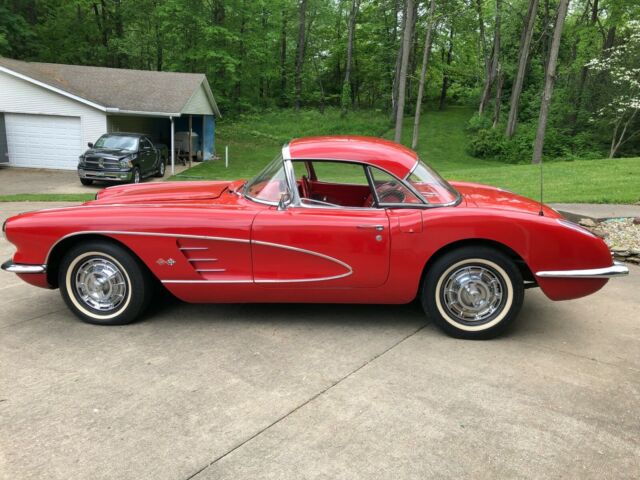 Chevrolet Corvette 1959 image number 0