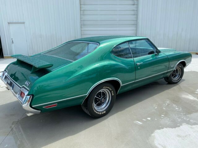 Oldsmobile 442 1971 image number 29