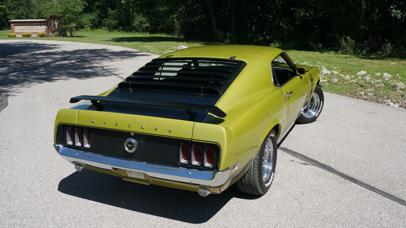 Ford Mustang 1970 image number 20