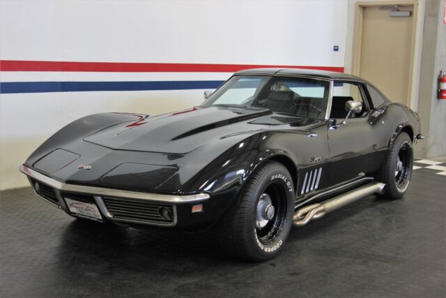 Chevrolet Corvette 1969 image number 3