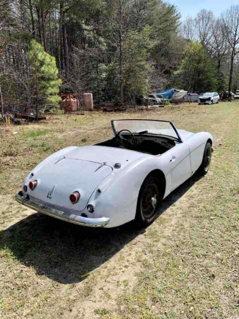 Austin-Healey 100-6 1959 image number 3