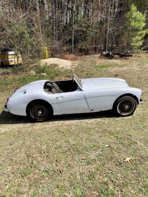 Austin-Healey 100-6 1959 image number 4