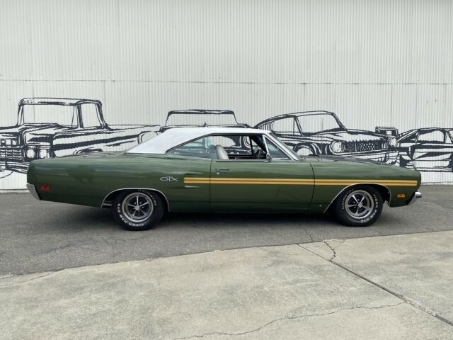 Plymouth GTX 1970 image number 12