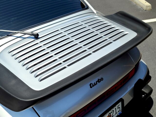 Porsche 911 1979 image number 17