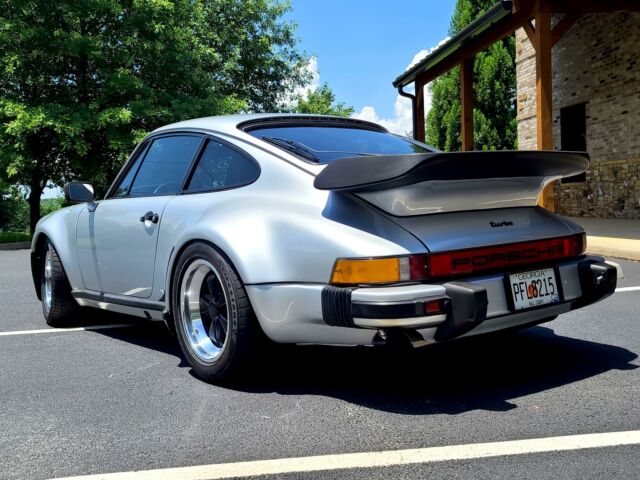 Porsche 911 1979 image number 27