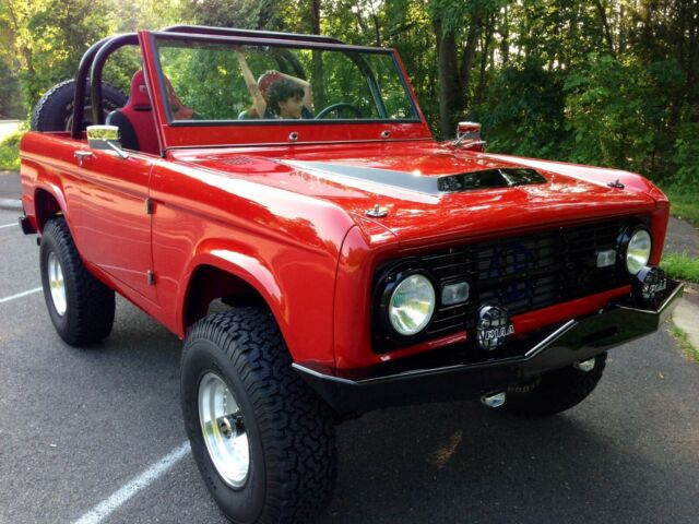 Ford Bronco 1967 image number 0