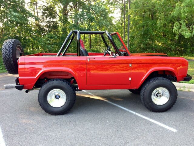 Ford Bronco 1967 image number 1