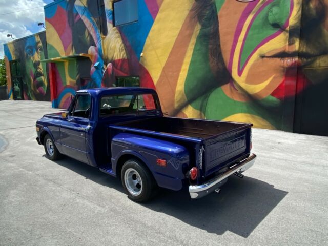 Chevrolet C-10 1970 image number 2