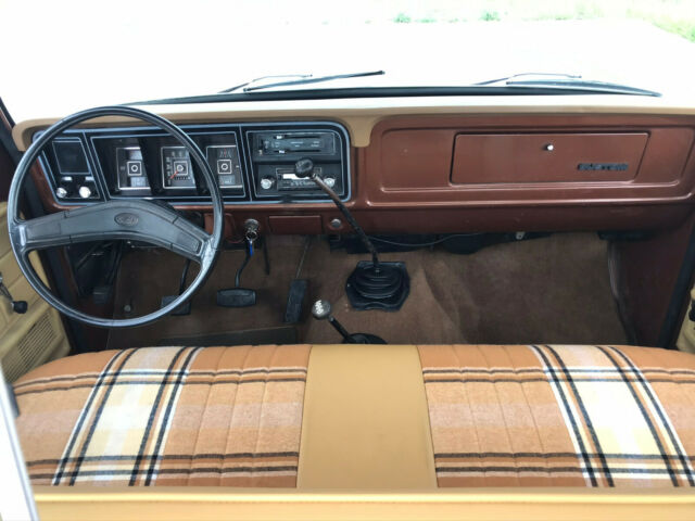 Ford F-250 1977 image number 20