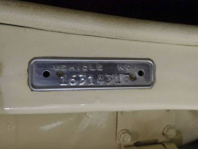 Plymouth Belvedere 1957 image number 21