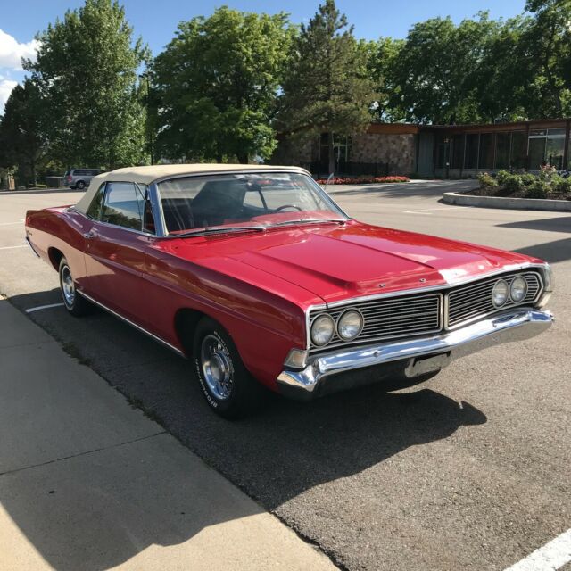 Ford Galaxie 1968 image number 1