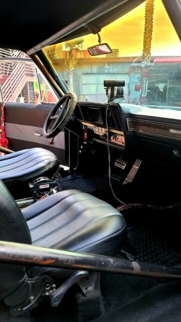 Oldsmobile Hearse 1969 image number 13