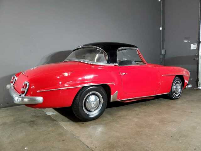 Mercedes-Benz SL-Class 1961 image number 21