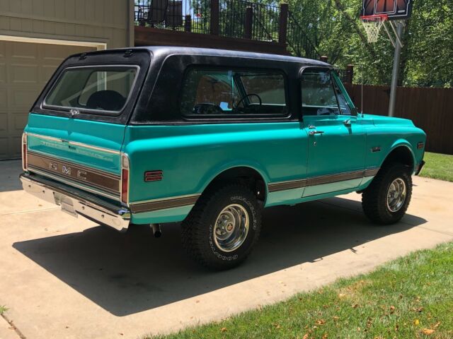 GMC Jimmy 1972 image number 30