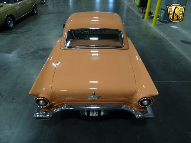 Ford Thunderbird 1957 image number 35