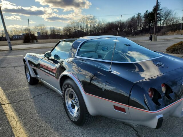 Chevrolet Corvette 1978 image number 3