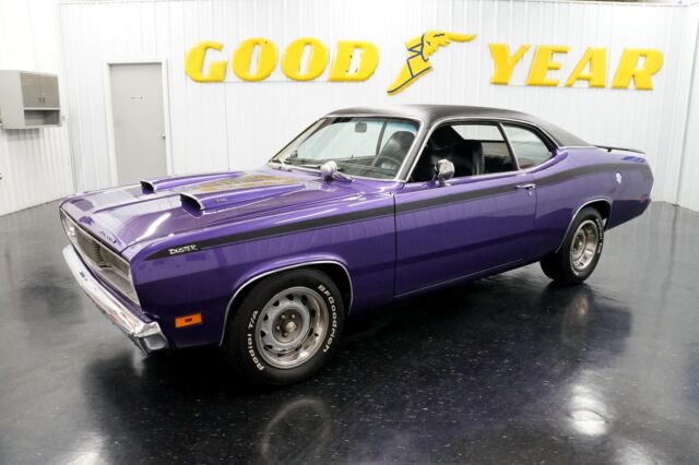 Plymouth Duster 1971 image number 1