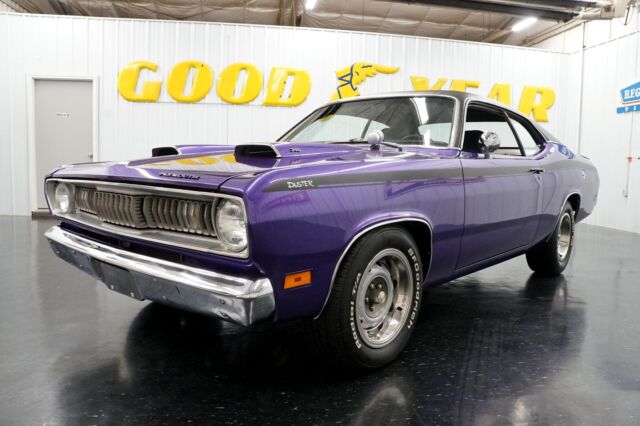 Plymouth Duster 1971 image number 10