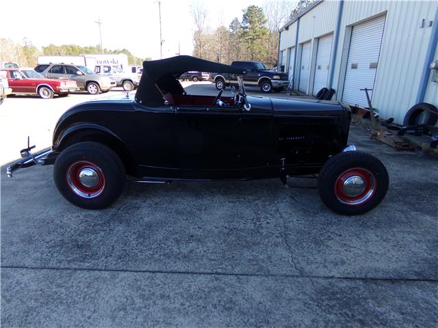 Ford Hi Boy Roadster 1932 image number 28