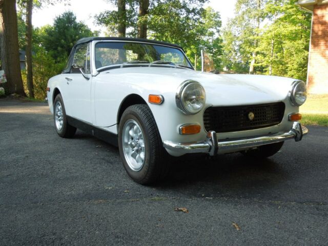 MG Midget 1973 image number 0